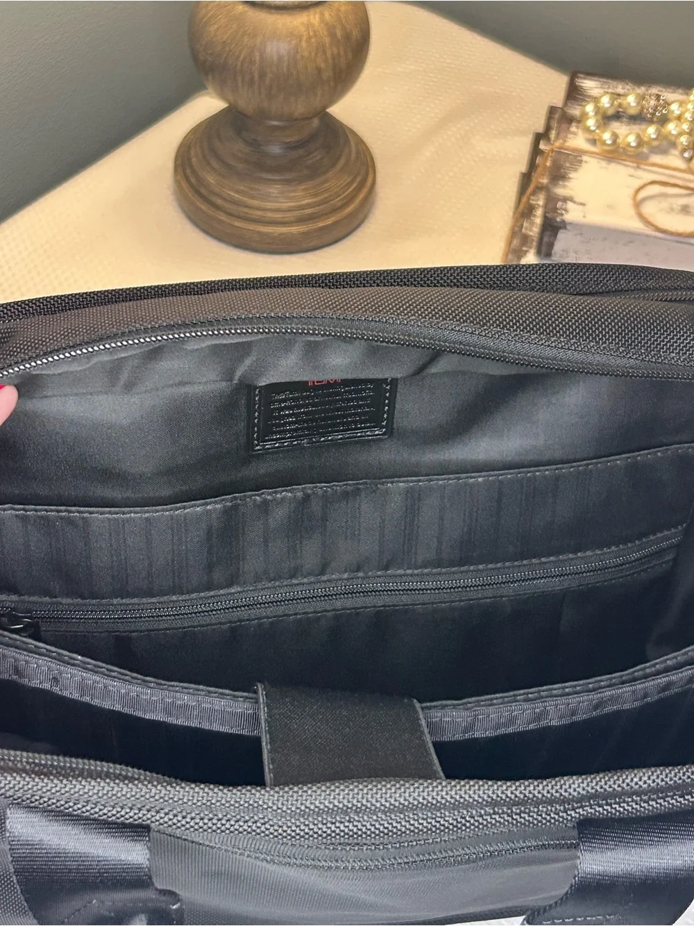 TUMI Alpha 26120DH Small Screen Expandable Brief | Black